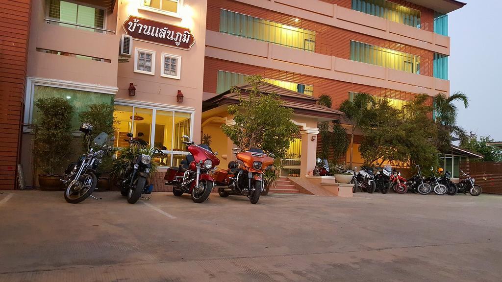 Baan Sanpoom Hotell Phitsanulok Exteriör bild